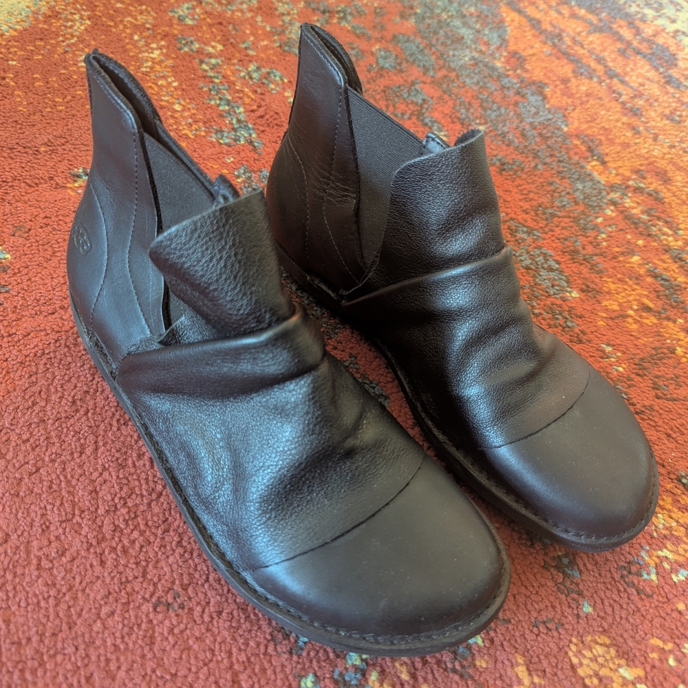 Women's Black Leather Ankle Boots